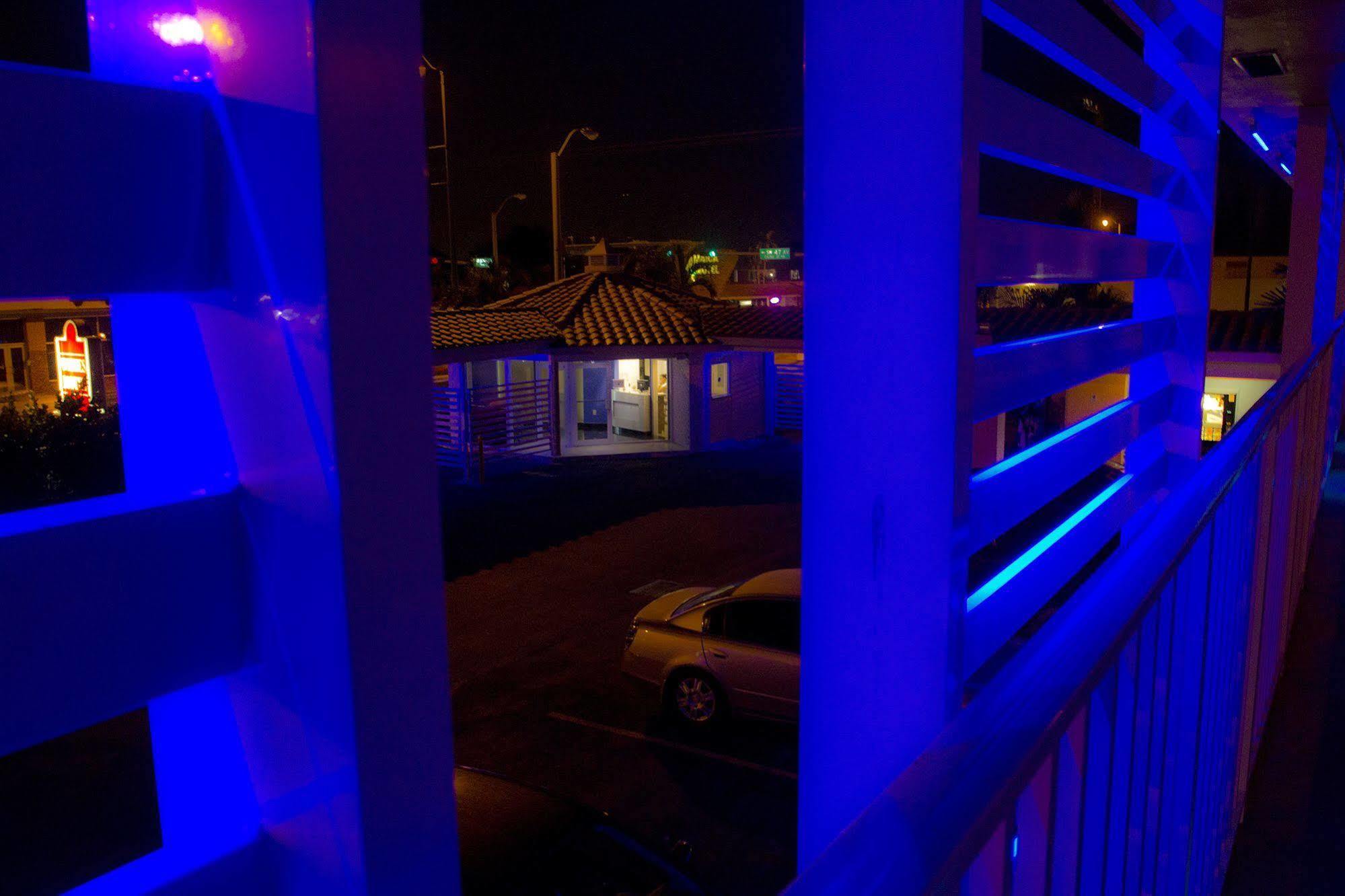 Oyo - Miami Airport Hotel