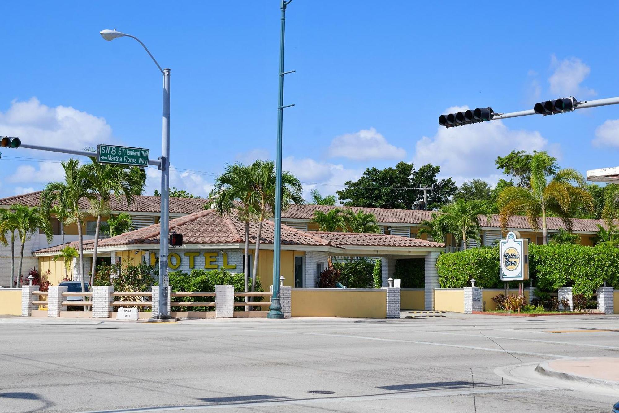 Hotel Oyo - Miami Airport 2*