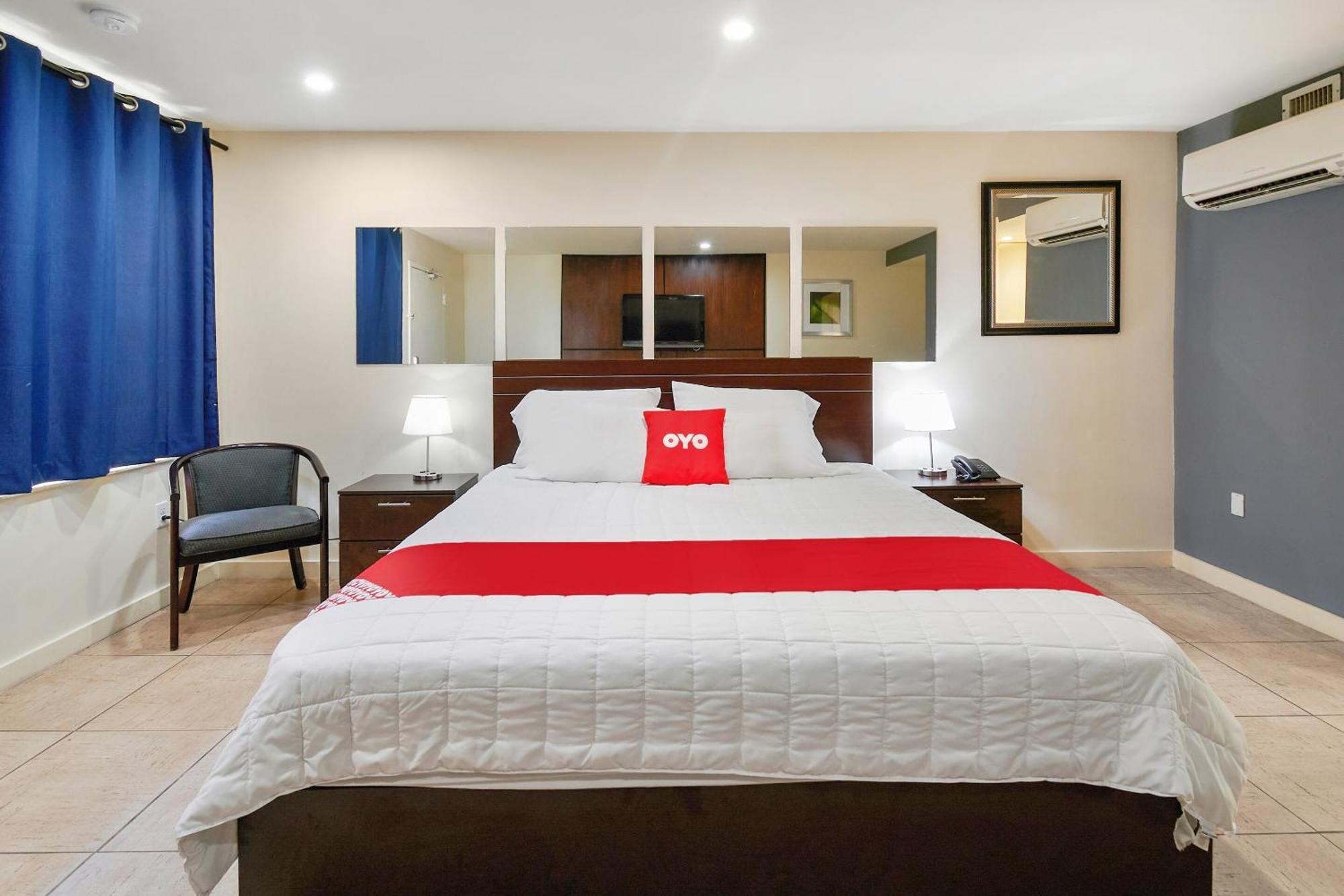 Hotel Oyo - Miami Airport Coral Gables